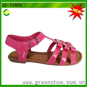 Moda sandalias de verano plana para niña (GS-72609)